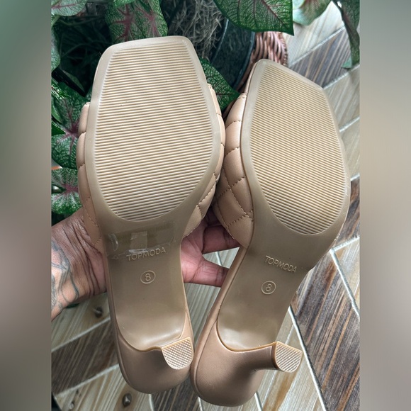 NEW‼️ Beige Quilted Slide-In Heels - Picture 7 of 7